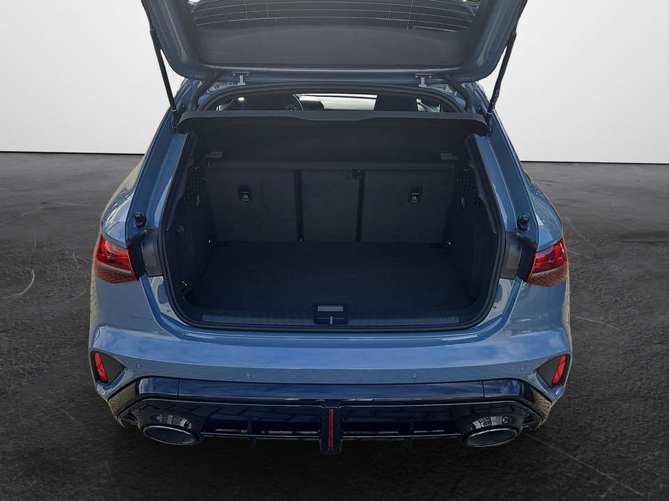 Audi RS3 - Imagem 12