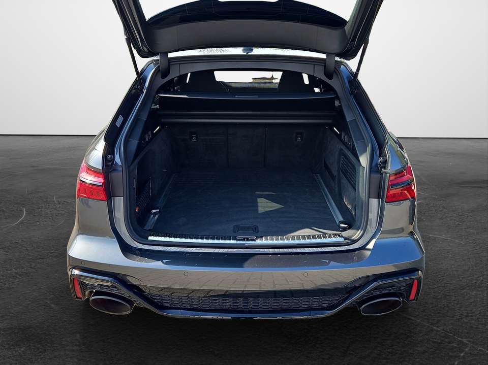 Audi RS6 - Imagem 13