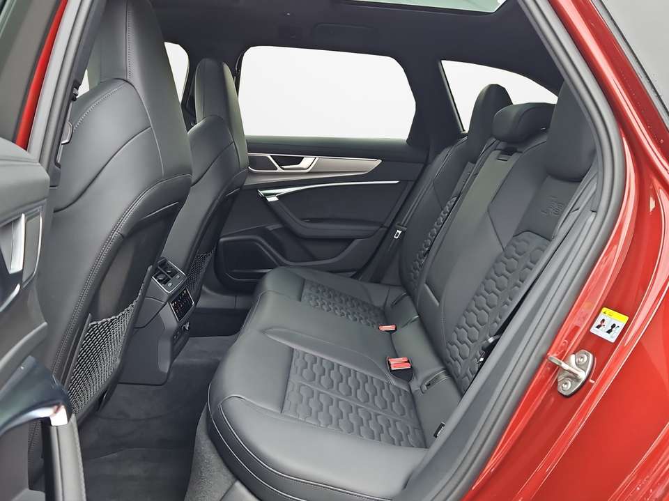 Audi RS6 - Imagem 11