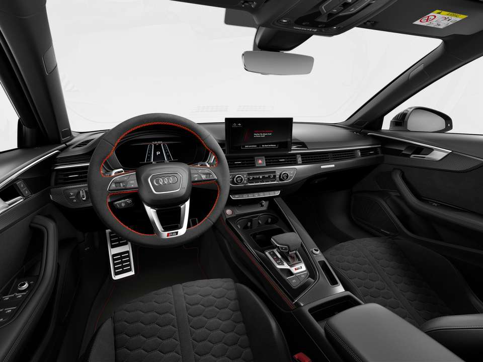 Audi RS4 - Imagem 10