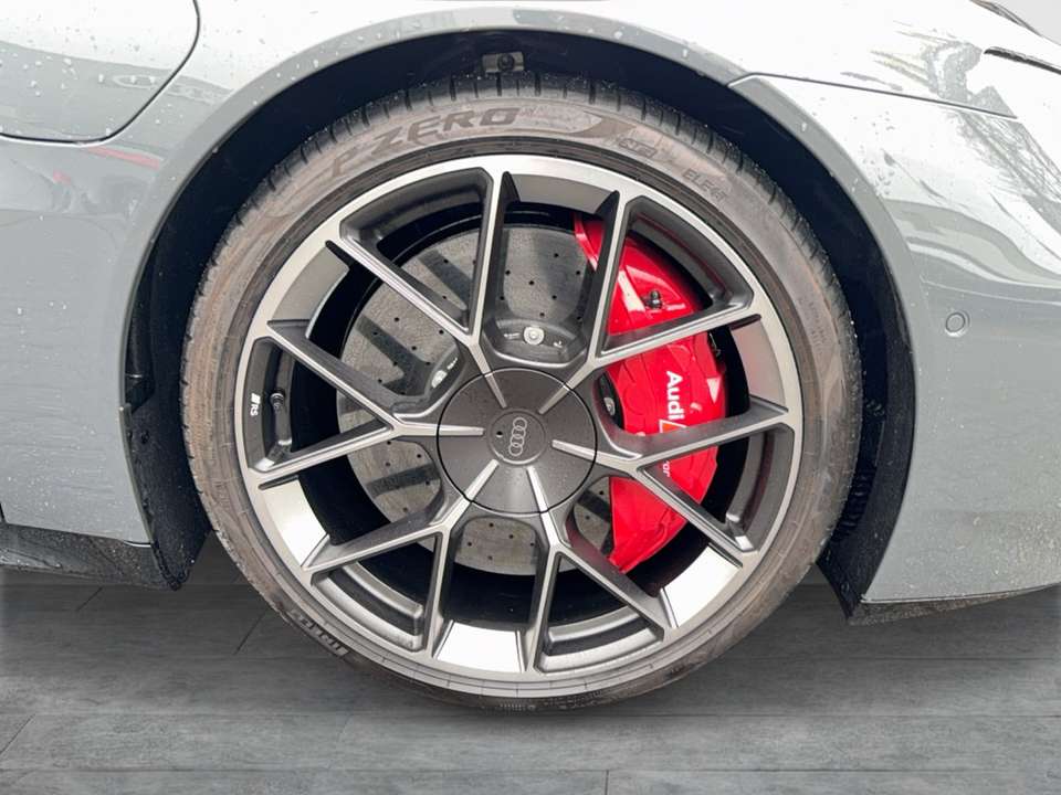 Audi RS e-tron GT - Imagem 6