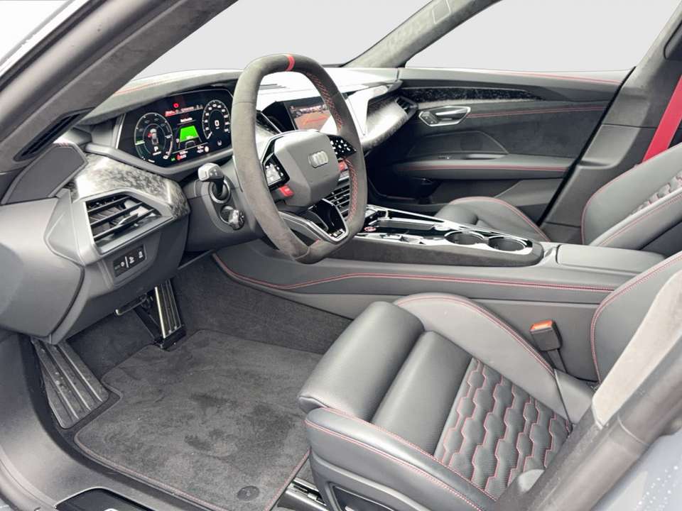Audi RS e-tron GT - Imagem 8