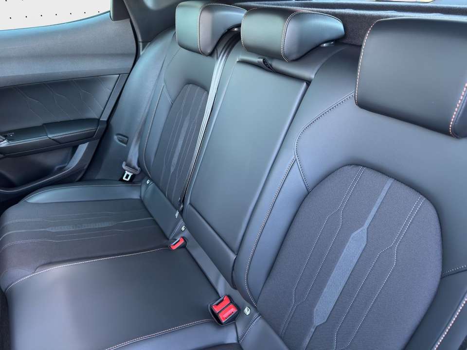 CUPRA Formentor - Imagem 17