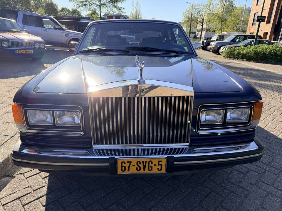 Rolls-Royce Silver Spur - Imagem 6