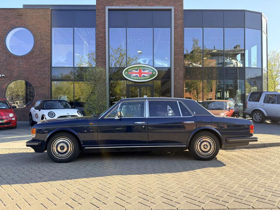 Rolls-Royce Silver Spur - Imagem 10