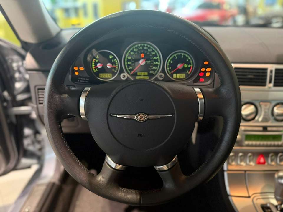 Chrysler Crossfire - Imagem 13