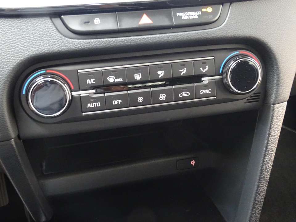 Kia Ceed SW / cee'd SW - Imagem 13