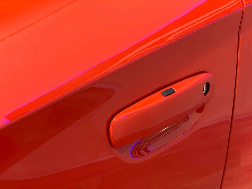 Dodge Charger - Imagem 11