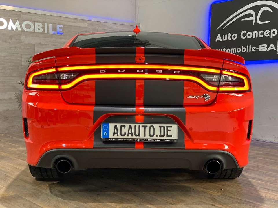 Dodge Charger - Imagem 14
