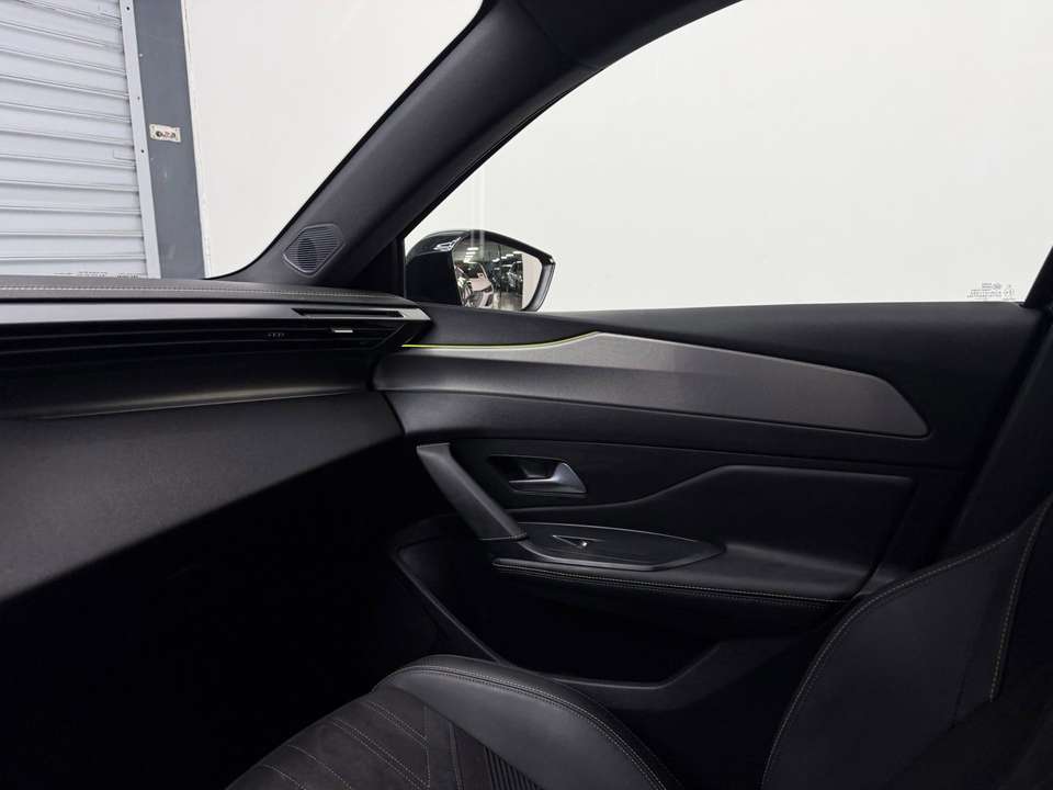 Car picture 11