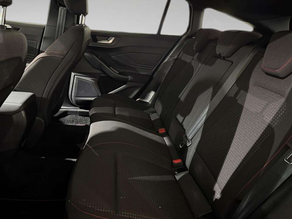 Ford Focus - Imagem 11