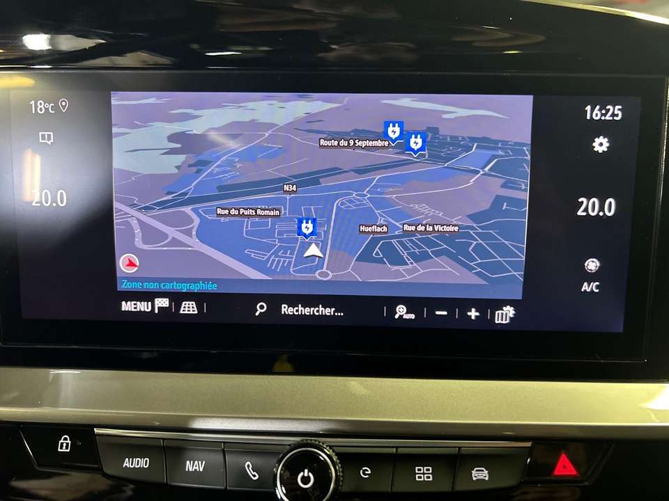 Opel Mokka-E - Imagem 11