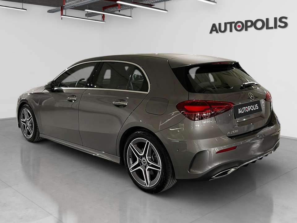 Mercedes-Benz A 200 - Imagem 13