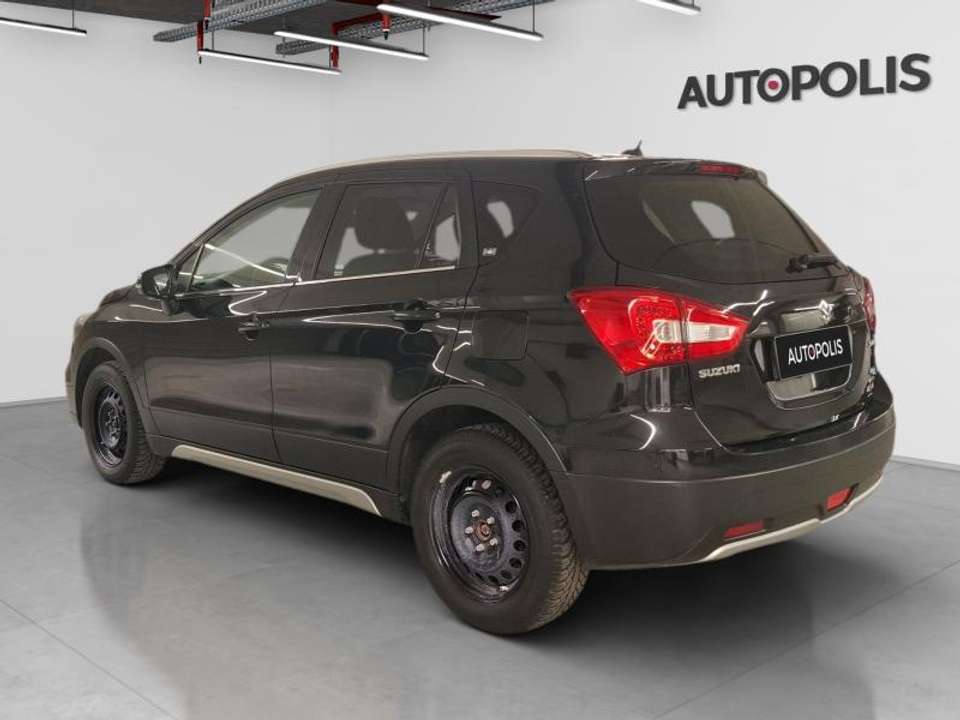 Suzuki SX4 S-Cross - Imagem 13