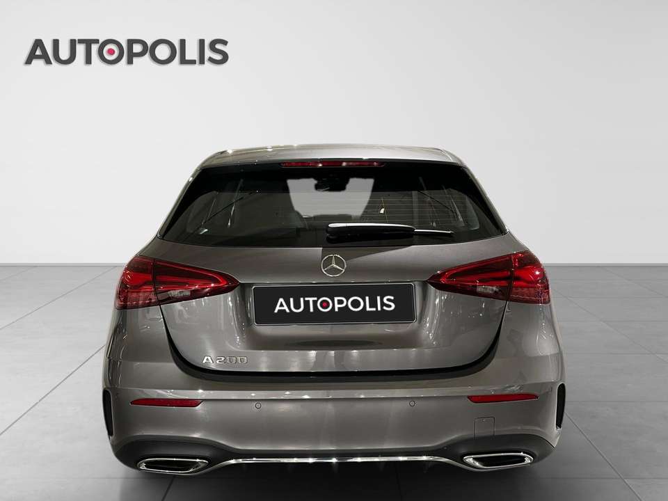 Mercedes-Benz A 200 - Imagem 15