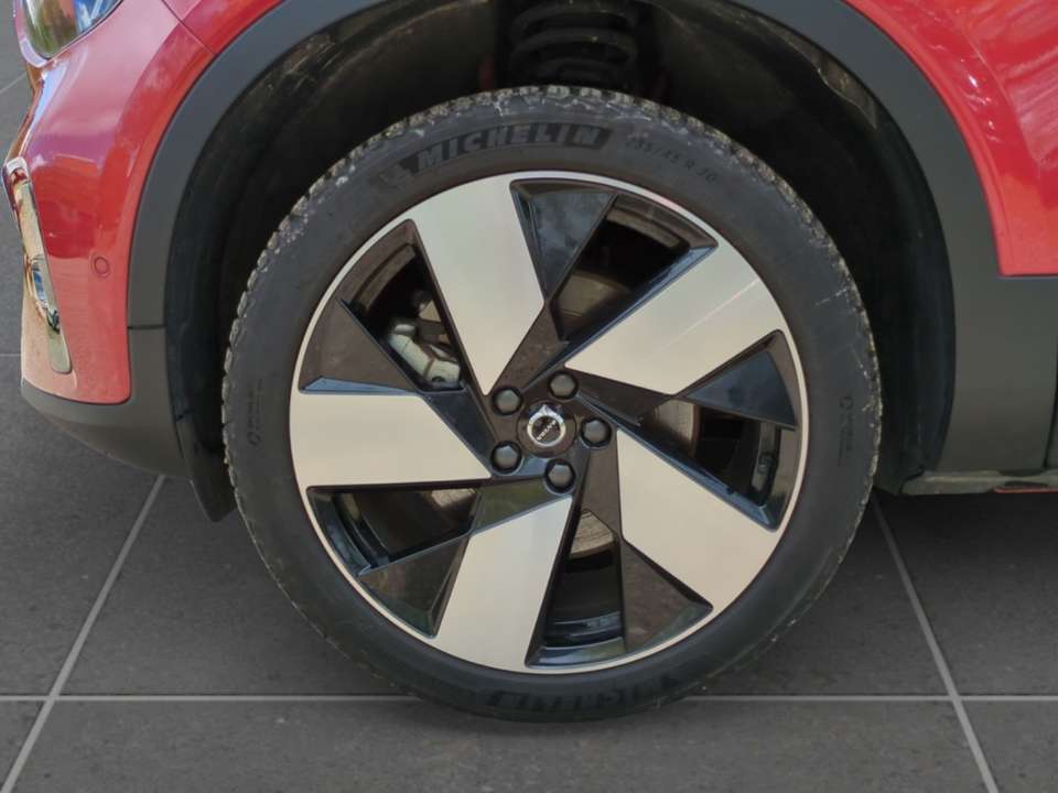 Volvo C40 - Imagem 9