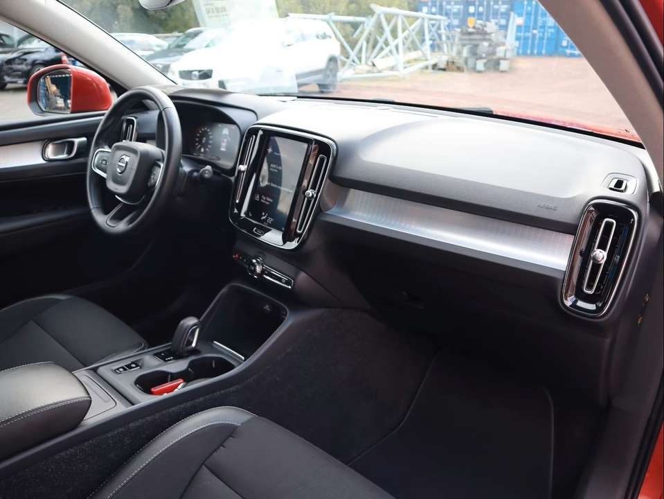 Volvo XC40 - Imagem 8