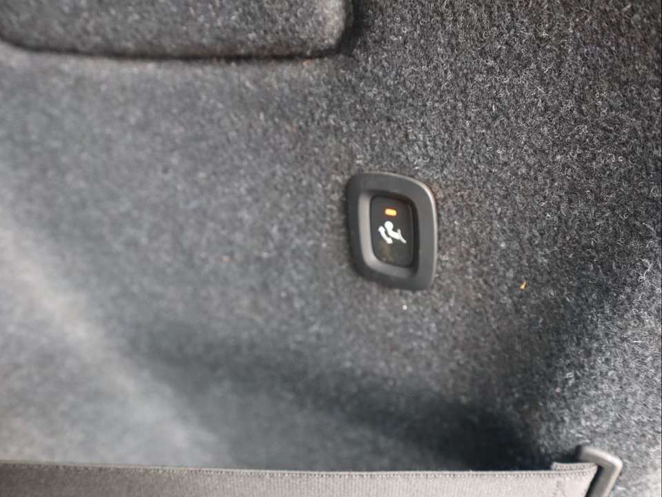 Volvo XC40 - Imagem 12