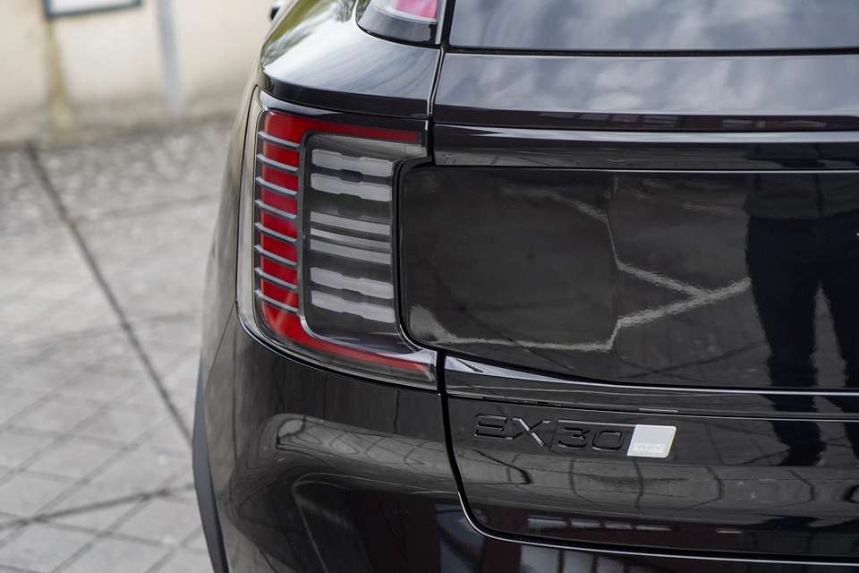 Volvo EX30 - Imagem 8