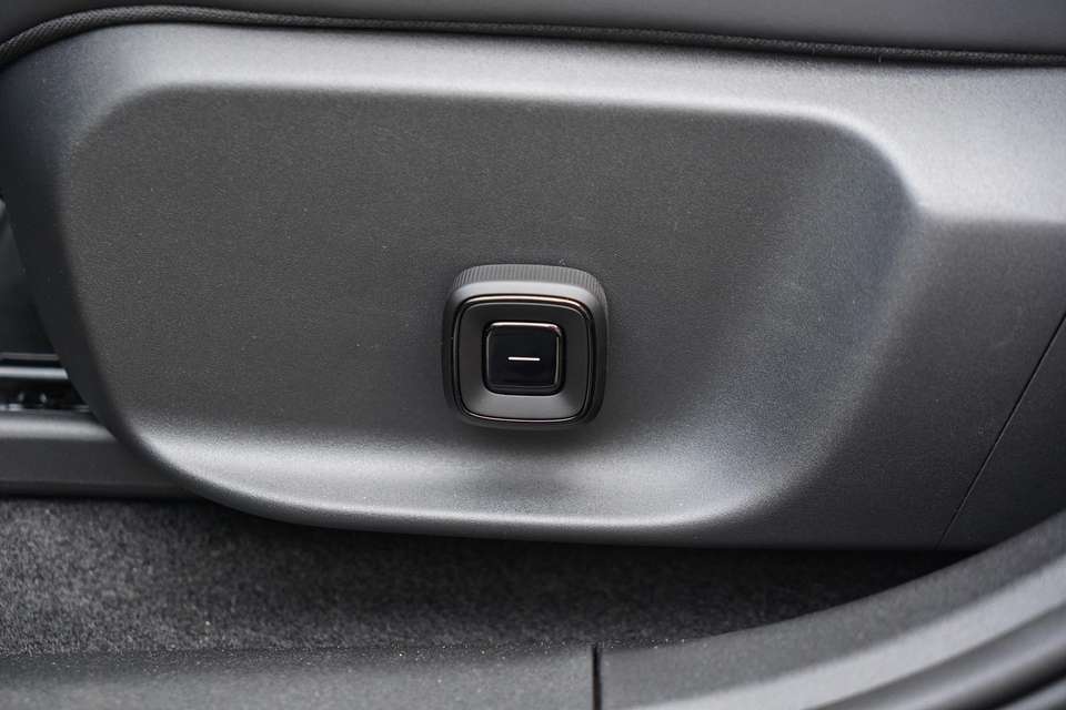 Volvo EX30 - Imagem 15