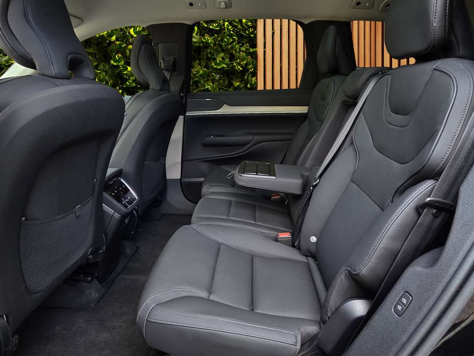 Volvo EX90 - Imagem 7