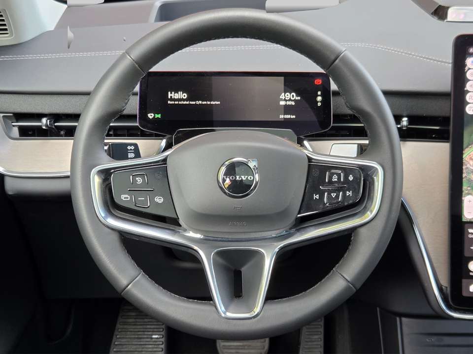 Volvo EX90 - Imagem 12