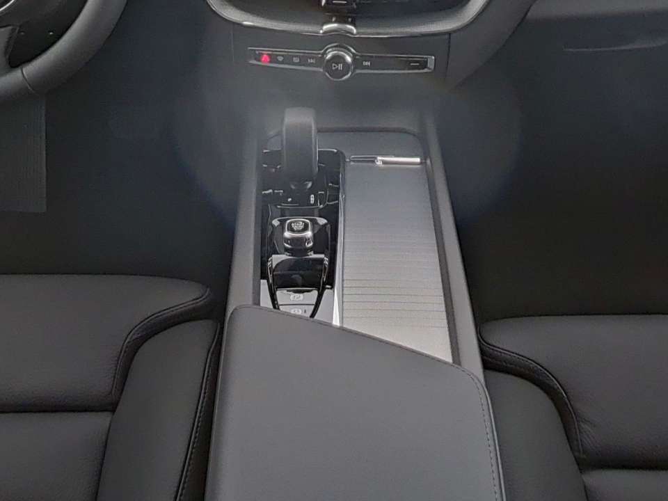 Volvo XC60 - Imagem 6