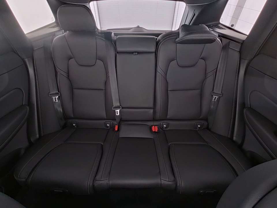 Volvo XC60 - Imagem 10