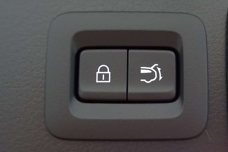 Mazda CX-30 - Imagem 12