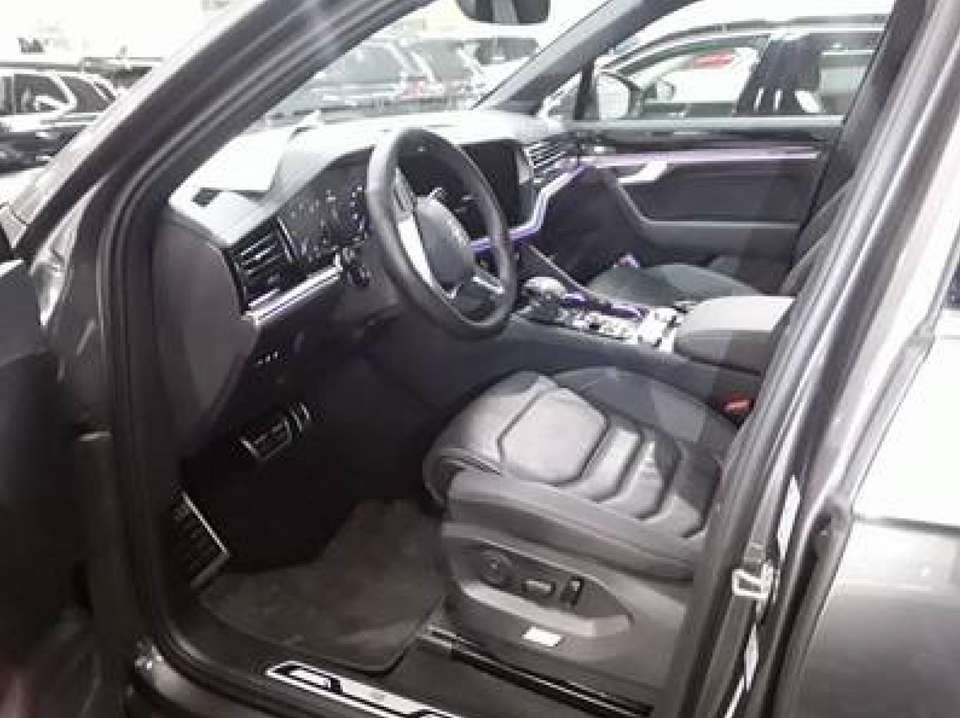 Volkswagen Touareg - Imagem 3