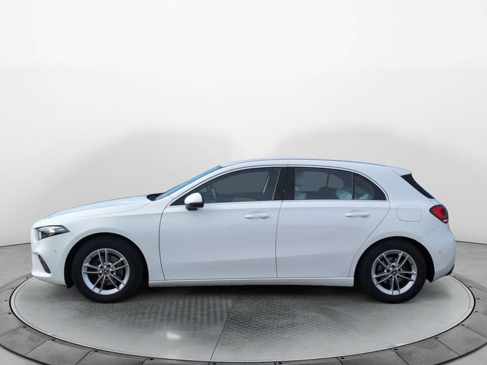 Mercedes-Benz A 180 - Imagem 2