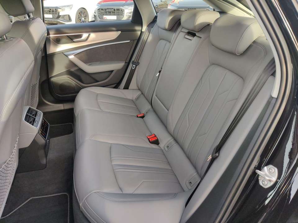 Audi S6 - Imagem 9