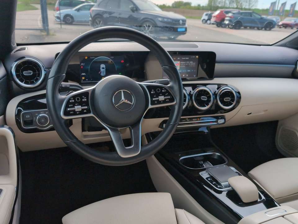 Mercedes-Benz A 180 - Imagem 7