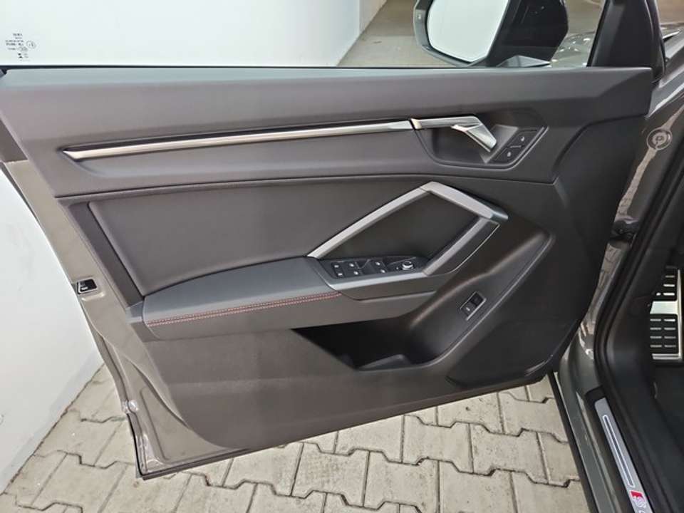 Audi Q3 - Imagem 6