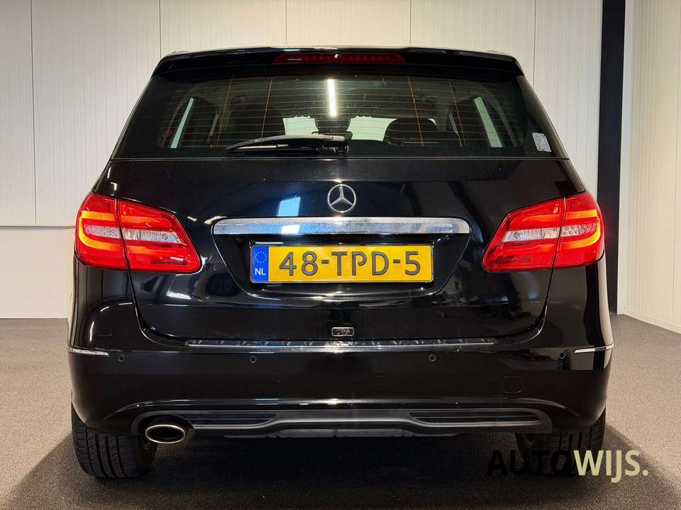 Mercedes-Benz B 180 - Imagem 7