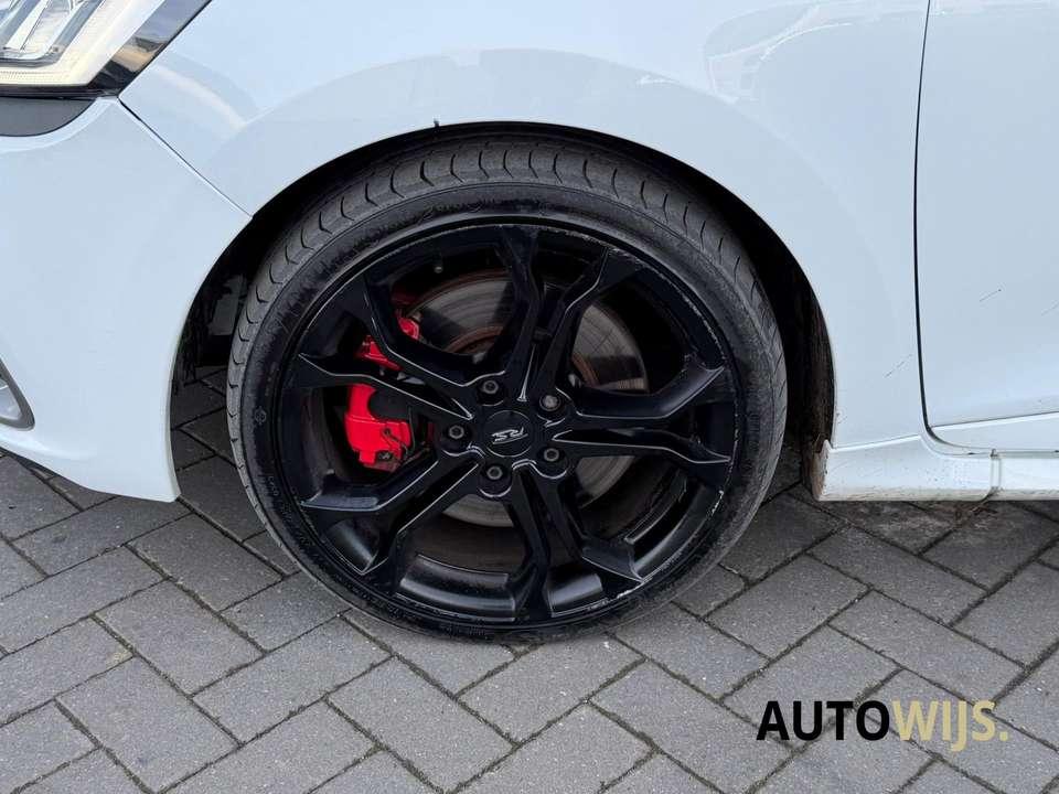 Renault Clio - Imagem 12