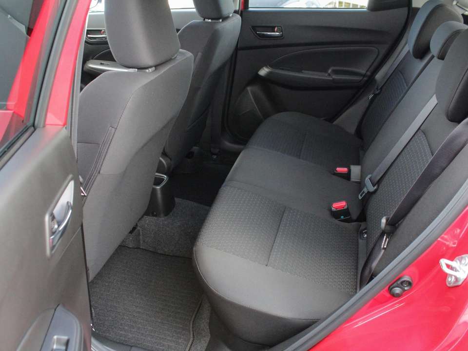 Suzuki Swift - Imagem 8