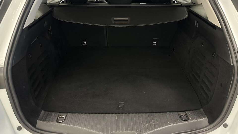 Renault Megane E-Tech - Imagem 6