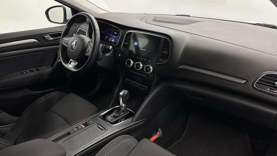 Renault Megane E-Tech - Imagem 16