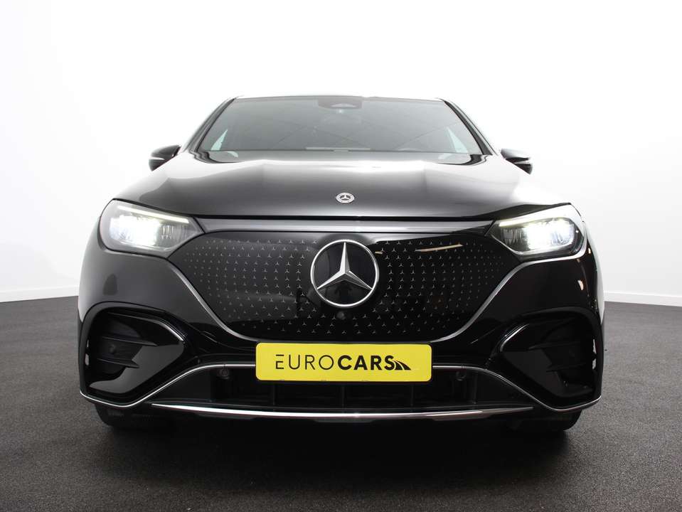 Mercedes-Benz EQE 350 - Imagem 4