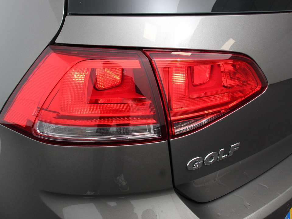 Volkswagen Golf - Imagem 9