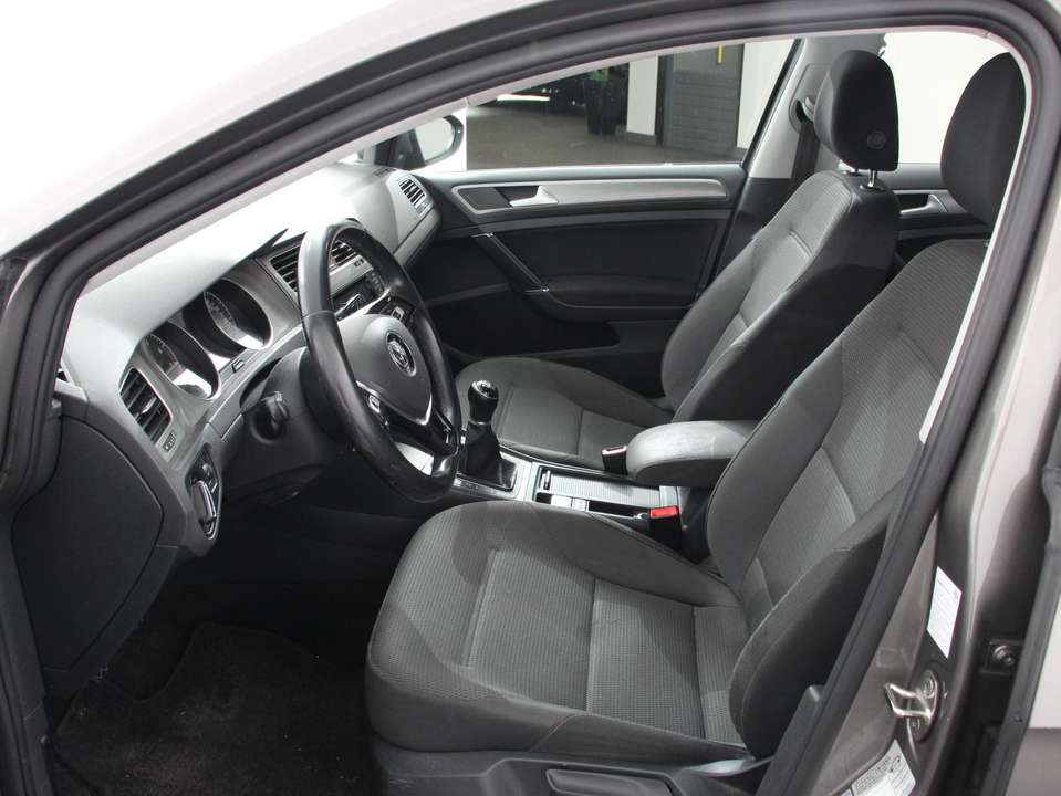 Volkswagen Golf - Imagem 14