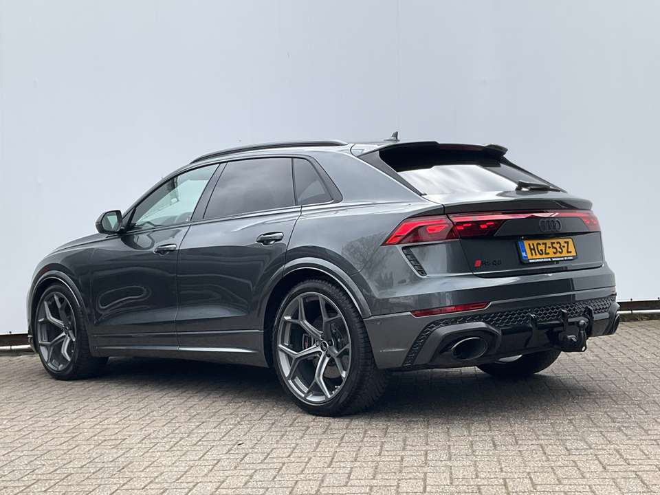 Audi RS Q8 - Imagem 2