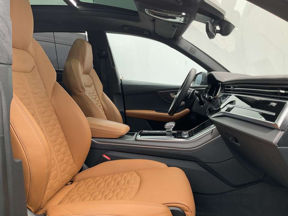 Audi RS Q8 - Imagem 5