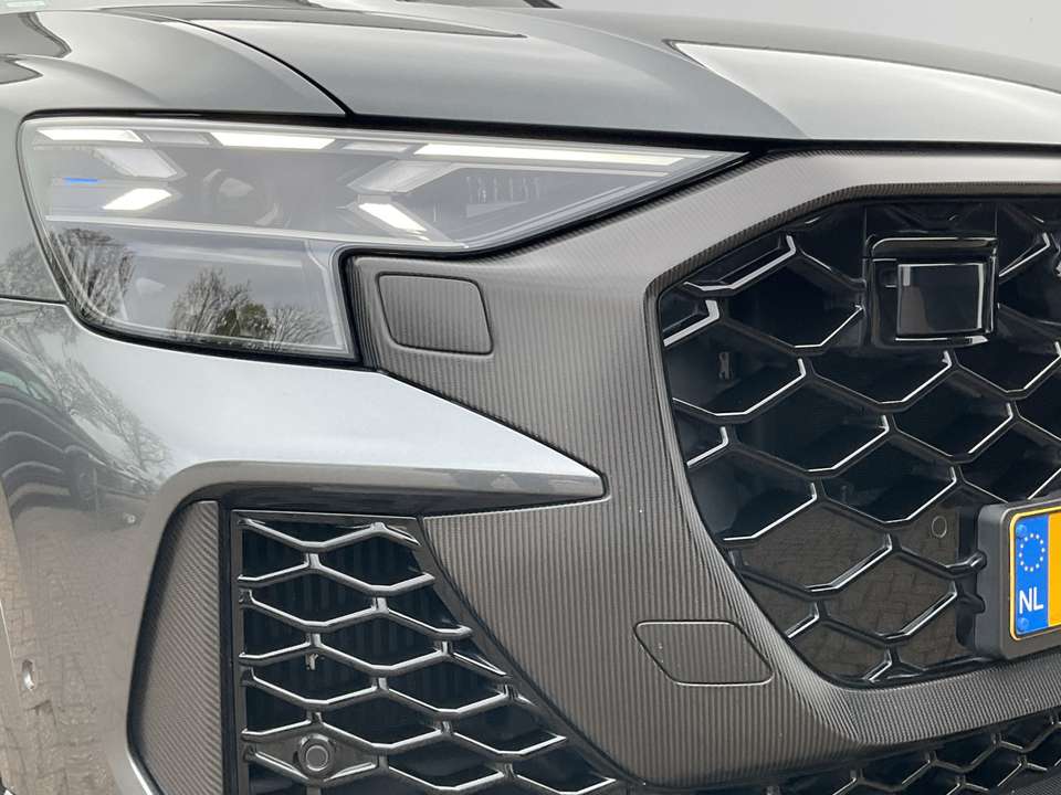 Audi RS Q8 - Imagem 10