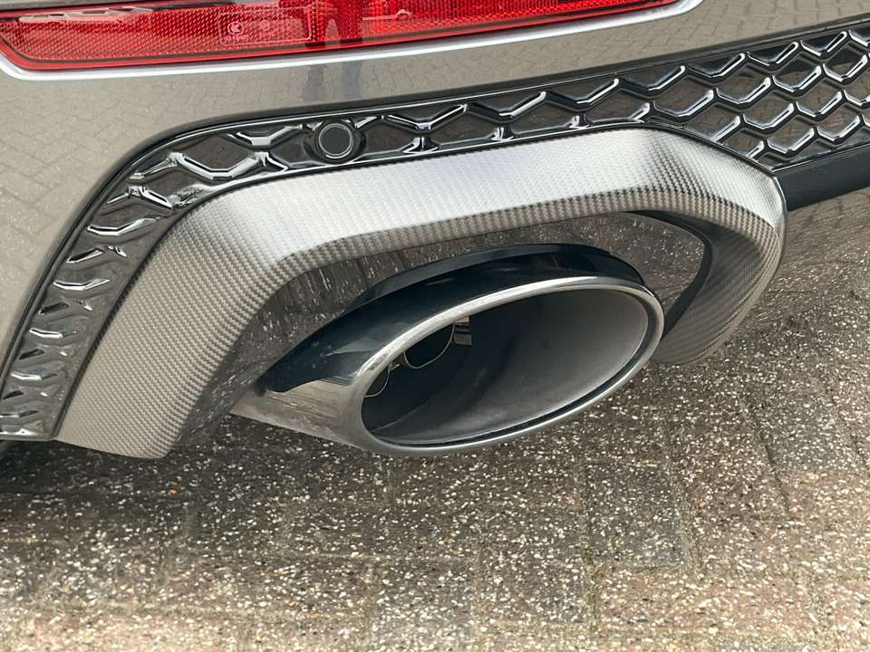 Audi RS Q8 - Imagem 16