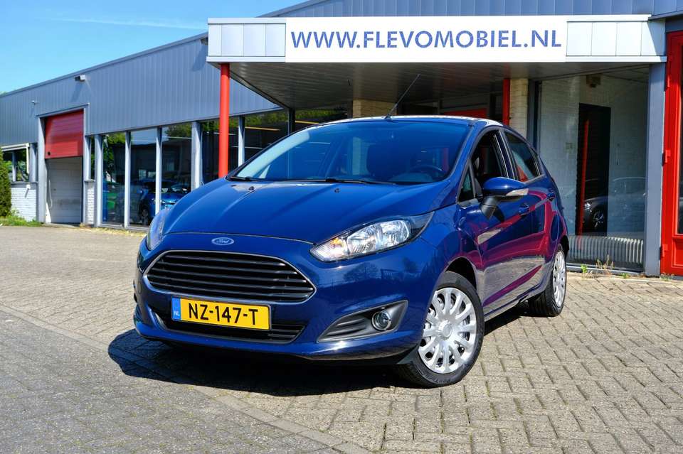 Ford Fiesta - Imagem 1
