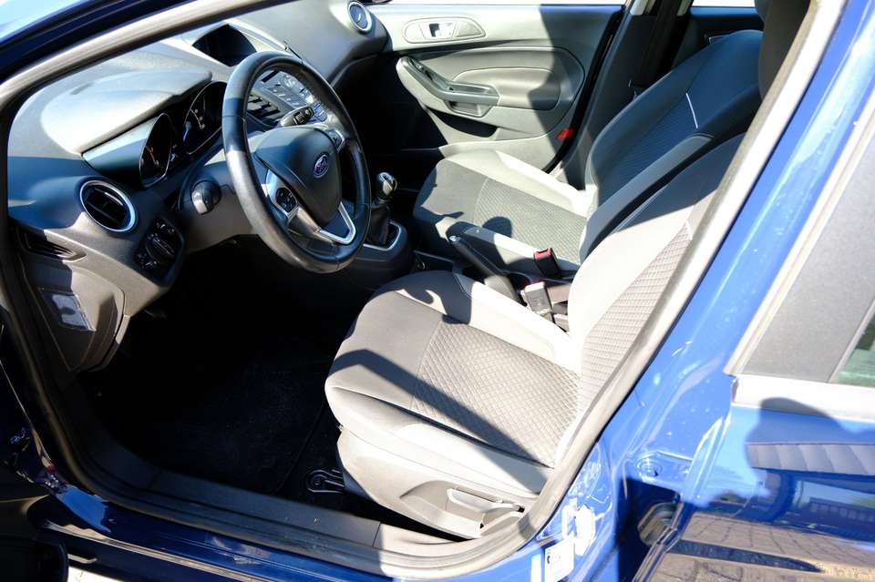 Ford Fiesta - Imagem 2