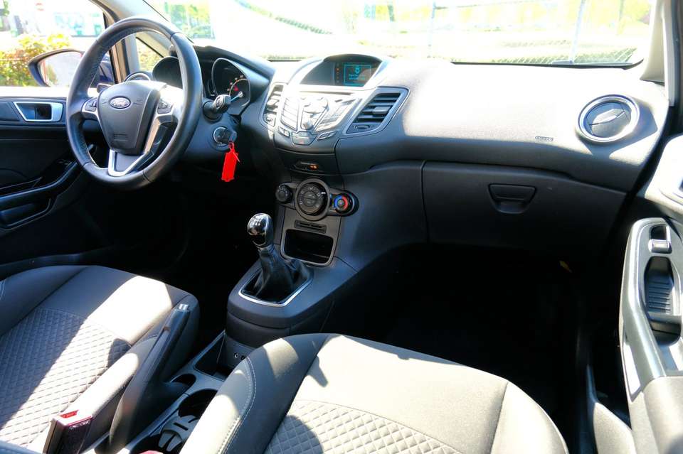 Ford Fiesta - Imagem 5