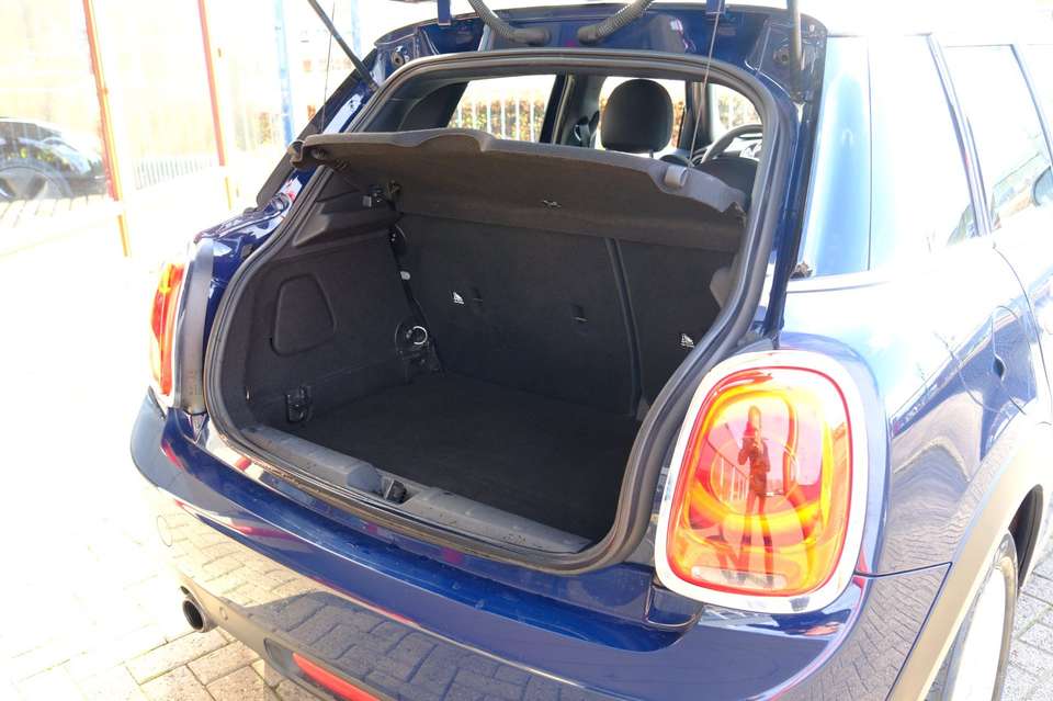 MINI Cooper - Imagem 9